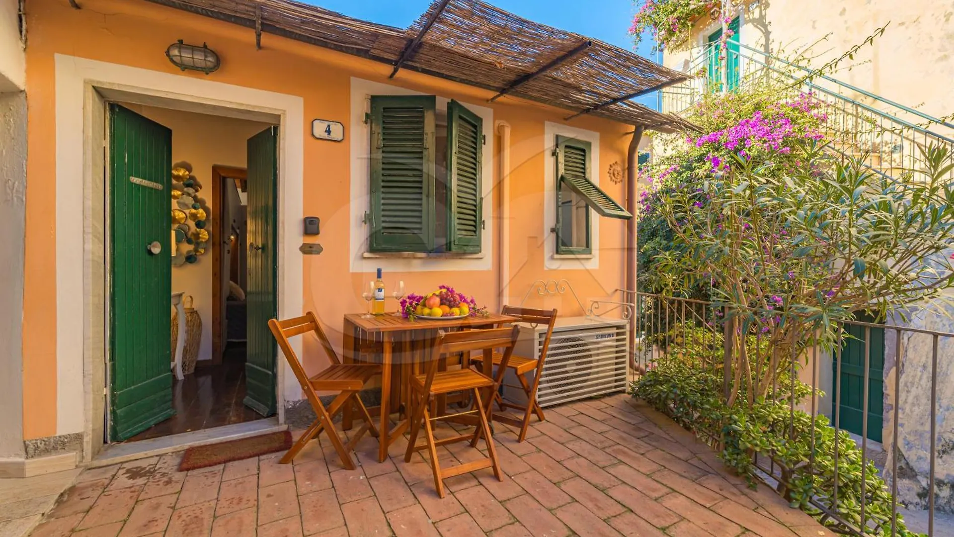 Il Comandante - Goelba Apartment Porto Azzurro Italy