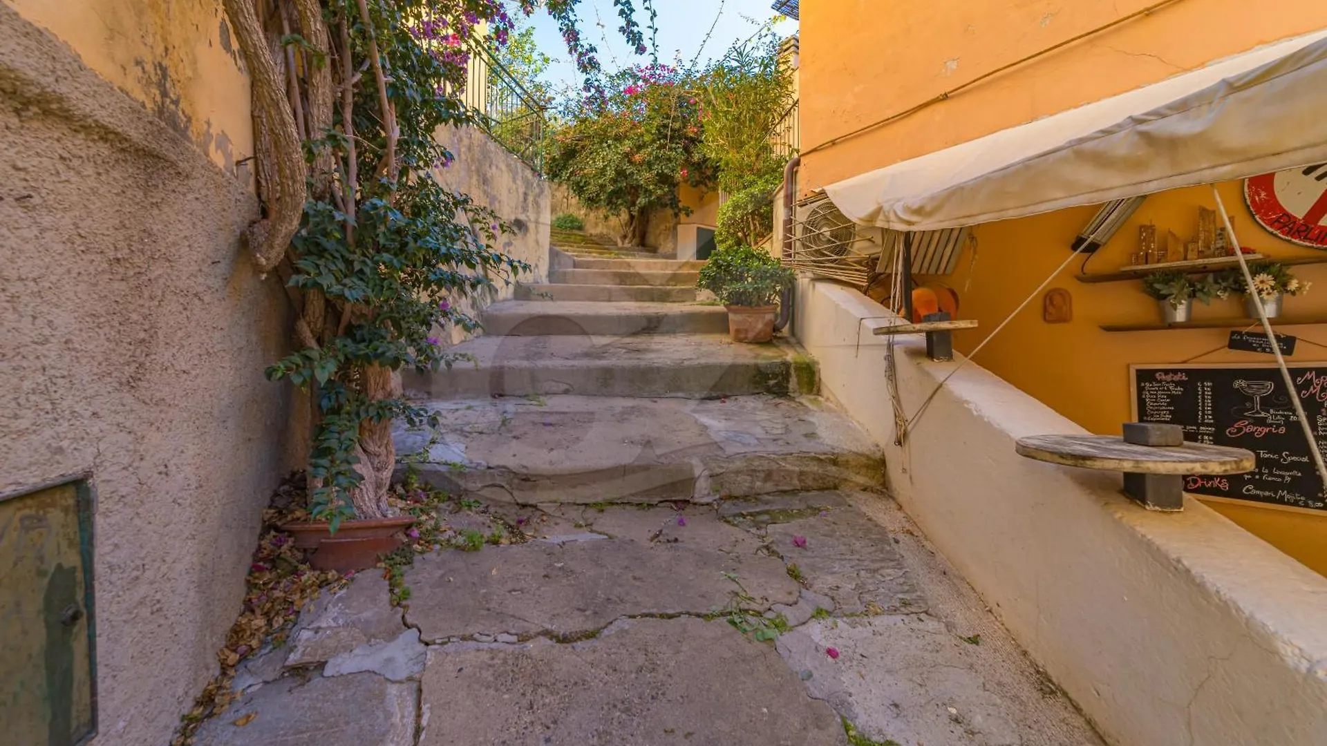 Il Comandante - Goelba Apartment Porto Azzurro